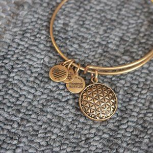 Disney Alex and Ani Epcot Bangle